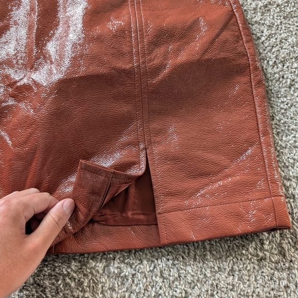 Wilfred Mini Skirt - Picture 4 of 7